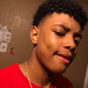 Meet your Posher, Marquez